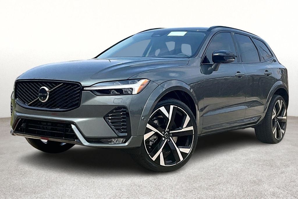 2026 Volvo XC60 B5 Ultra