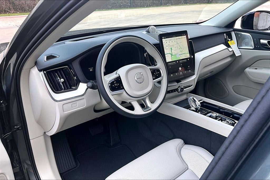 2026 Volvo XC60 B5 Ultra