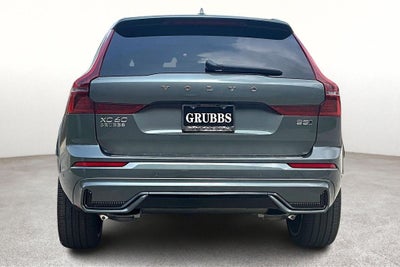 2026 Volvo XC60 B5 Ultra