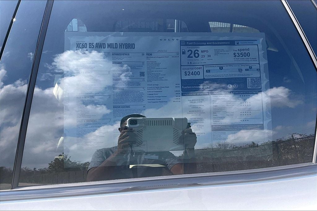 2026 Volvo XC60 B5 Ultra