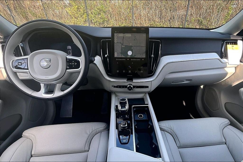 2026 Volvo XC60 B5 Ultra