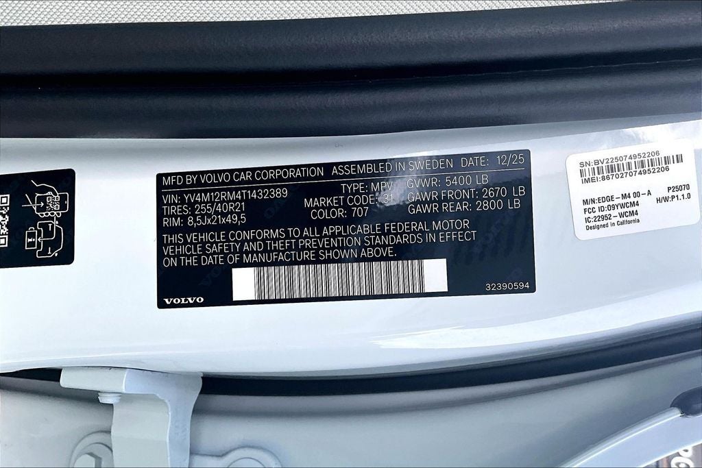 2026 Volvo XC60 B5 Ultra