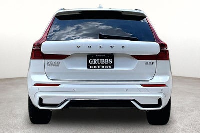 2026 Volvo XC60 B5 Ultra