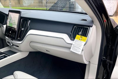 2026 Volvo XC60 B5 Ultra