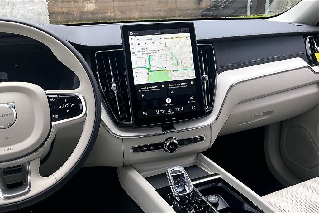 2026 Volvo XC60 B5 Ultra