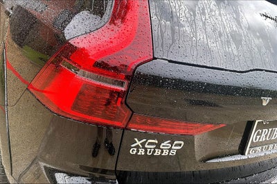 2026 Volvo XC60 B5 Ultra
