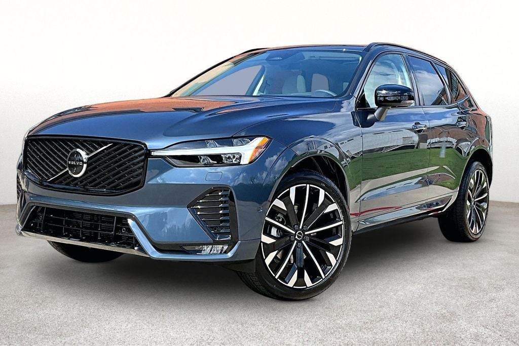 2026 Volvo XC60 B5 Ultra