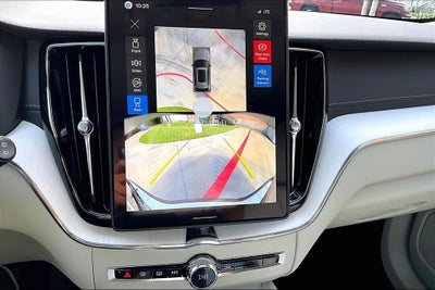 2026 Volvo XC60 B5 Ultra