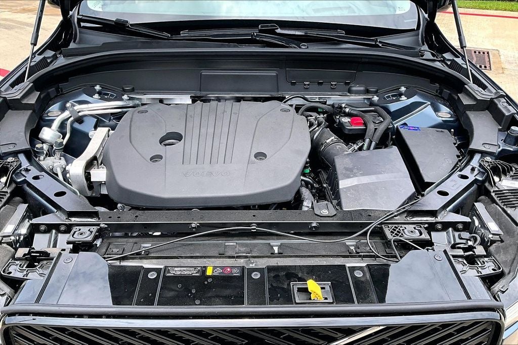 2026 Volvo XC60 B5 Ultra
