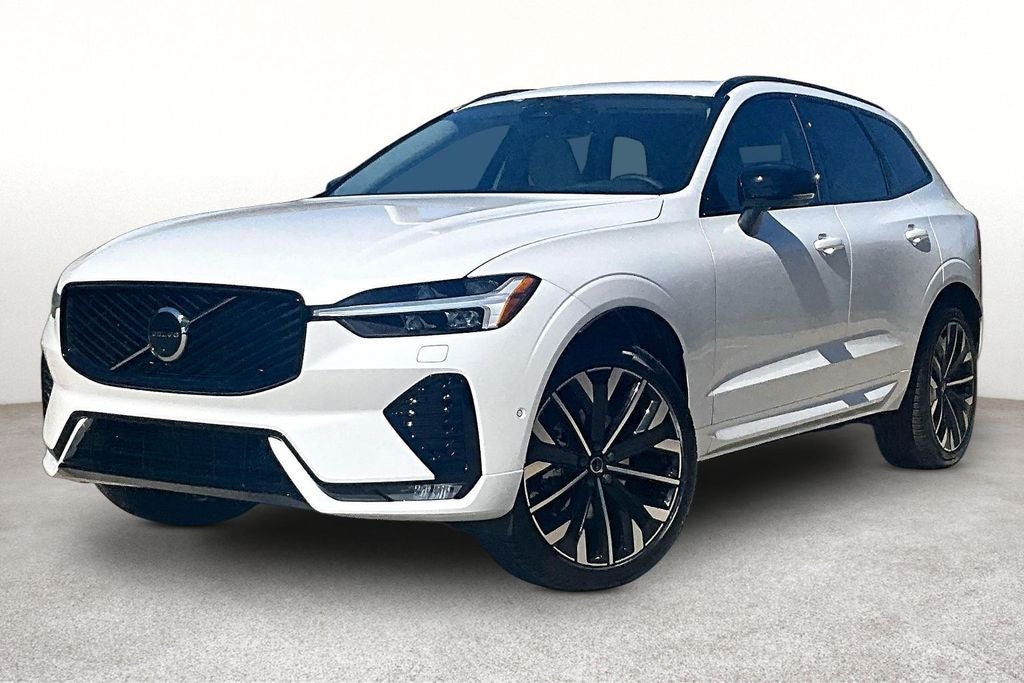 2026 Volvo XC60 B5 Ultra