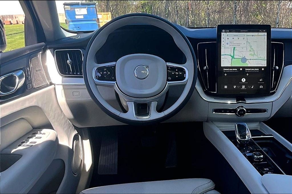 2026 Volvo XC60 B5 Ultra