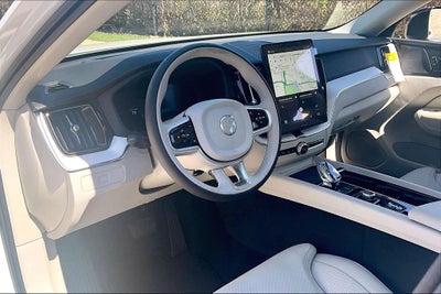 2026 Volvo XC60 B5 Ultra