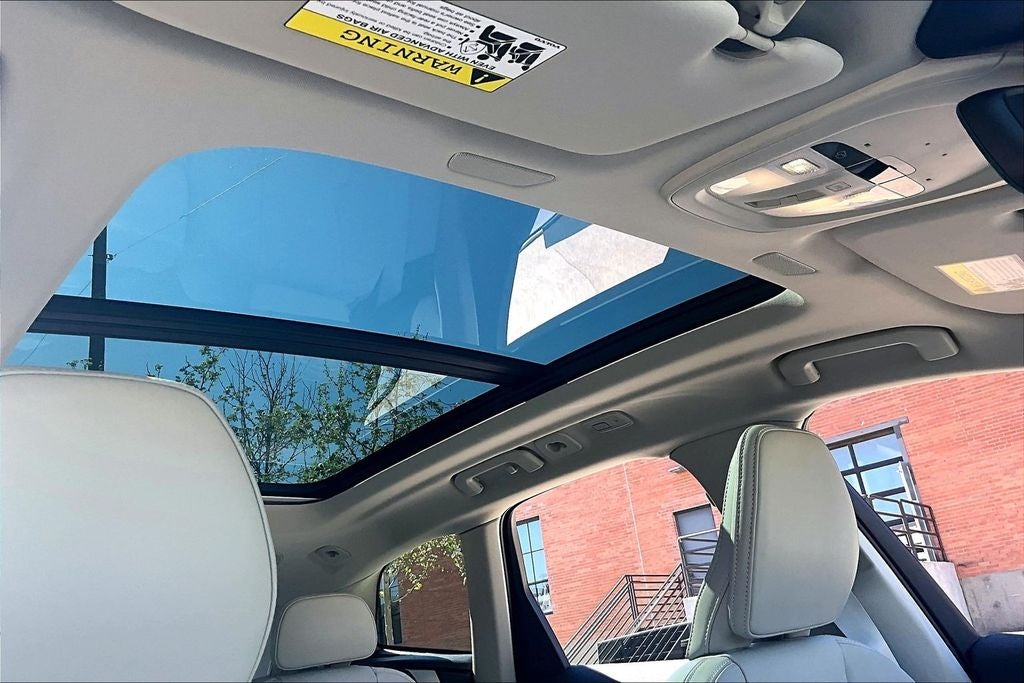 2026 Volvo XC60 B5 Ultra