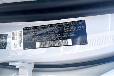 2026 Volvo XC60 B5 Ultra