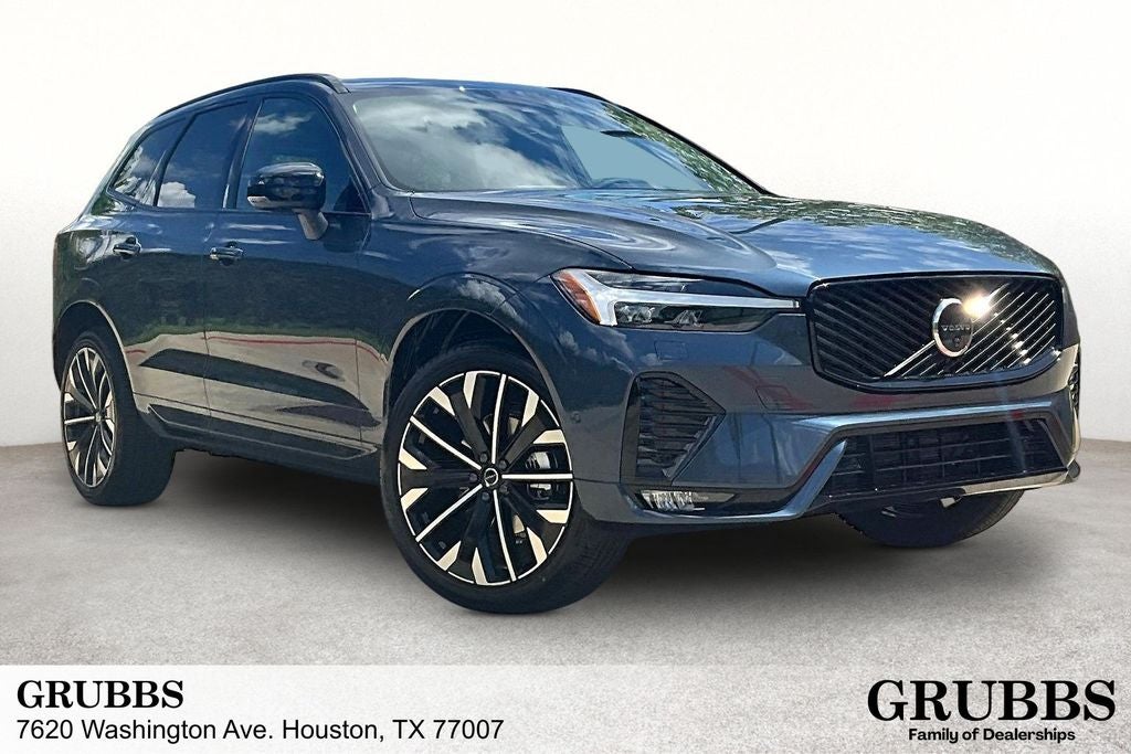 2026 Volvo XC60 B5 Ultra