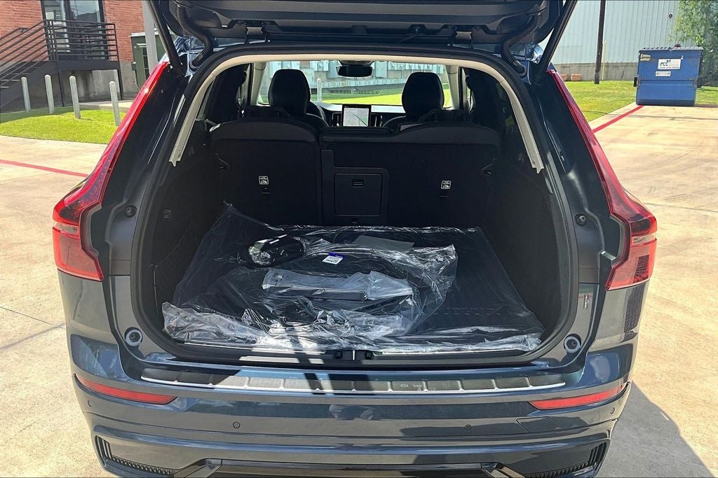 2026 Volvo XC60 B5 Ultra