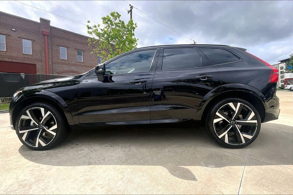 2026 Volvo XC60 B5 Ultra
