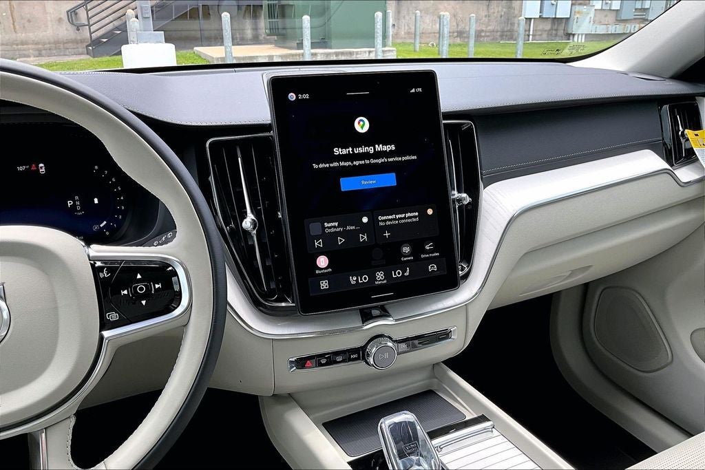 2026 Volvo XC60 B5 Ultra