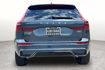2026 Volvo XC60 B5 Ultra