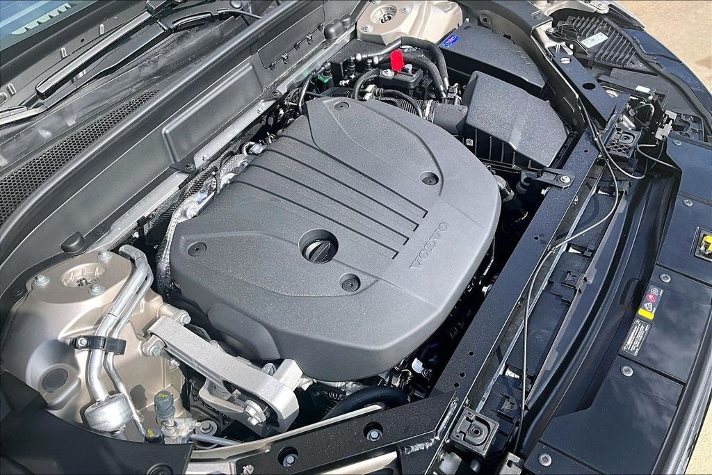 2026 Volvo XC60 B5 Ultra