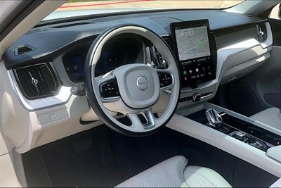 2026 Volvo XC60 B5 Ultra