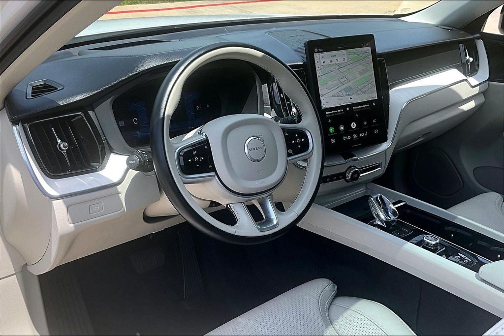 2026 Volvo XC60 B5 Ultra