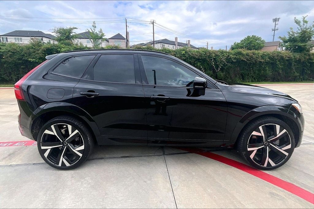 2026 Volvo XC60 B5 Ultra