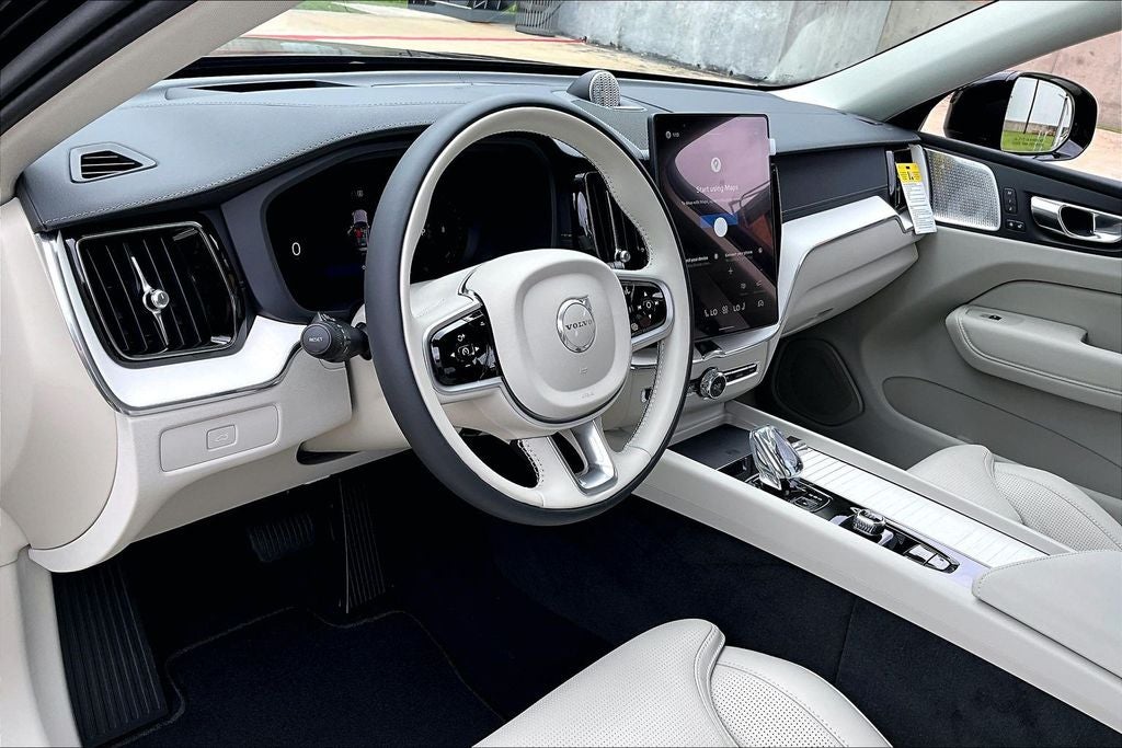 2026 Volvo XC60 B5 Ultra