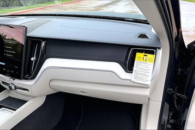 2026 Volvo XC60 B5 Ultra