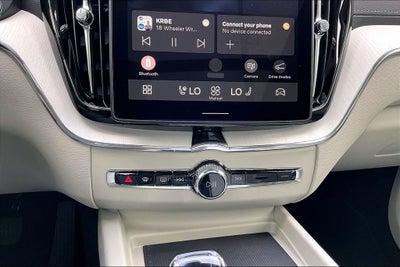 2026 Volvo XC60 B5 Ultra