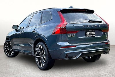 2026 Volvo XC60 B5 Ultra
