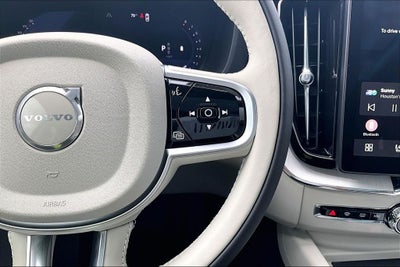 2026 Volvo XC60 B5 Ultra