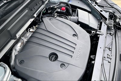 2026 Volvo XC60 B5 Ultra