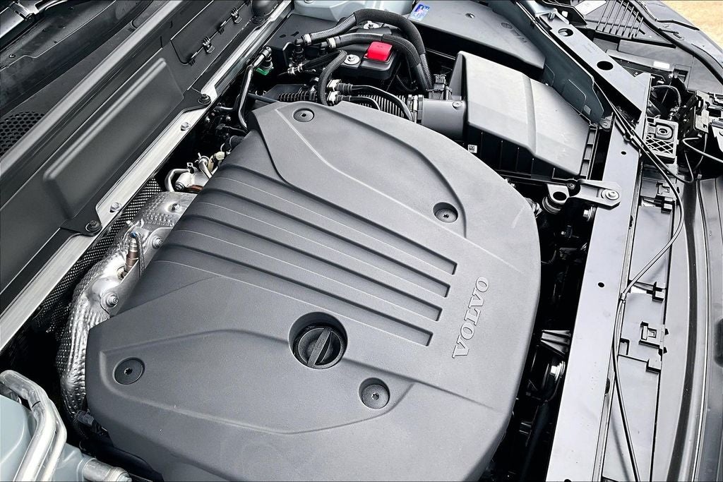 2026 Volvo XC60 B5 Ultra