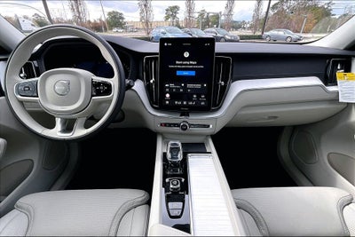 2026 Volvo XC60 B5 Ultra