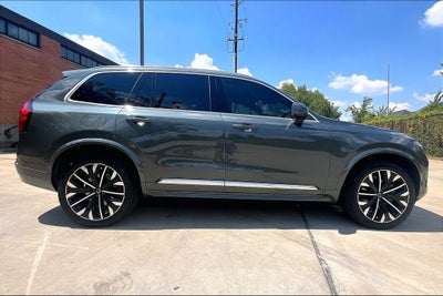 2027 Volvo XC90 B5 Plus