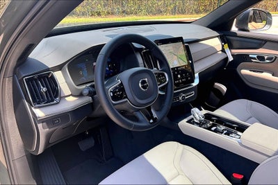 2027 Volvo XC90 B5 Plus