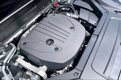 2027 Volvo XC90 B5 Plus