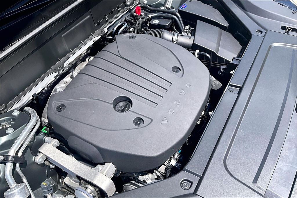 2027 Volvo XC90 B5 Plus