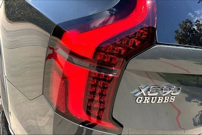 2027 Volvo XC90 B5 Plus