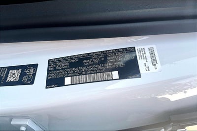 2027 Volvo XC90 B5 Core