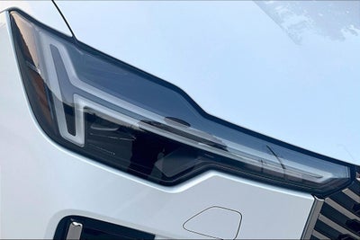2027 Volvo XC90 B5 Core