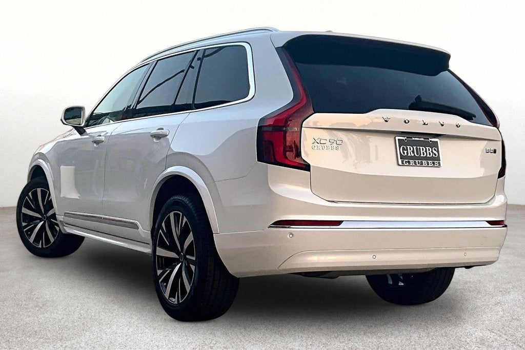 2027 Volvo XC90 B5 Core