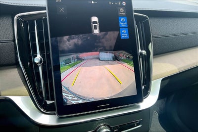 2027 Volvo XC90 B5 Core