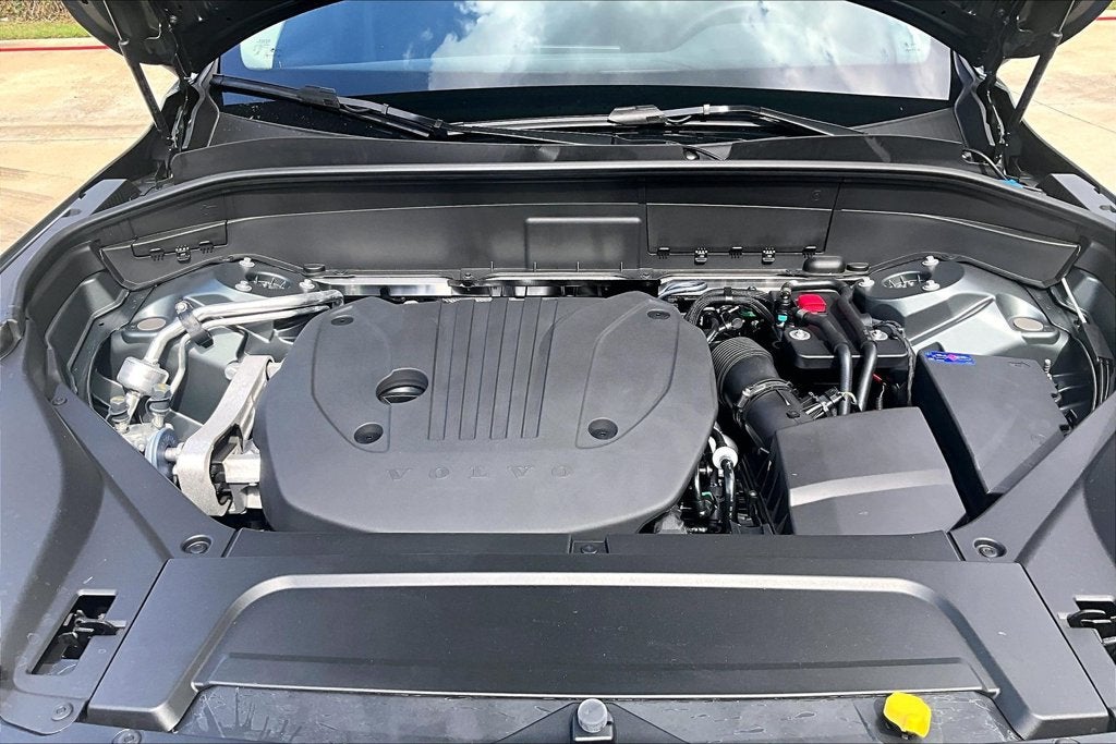 2027 Volvo XC90 B5 Core