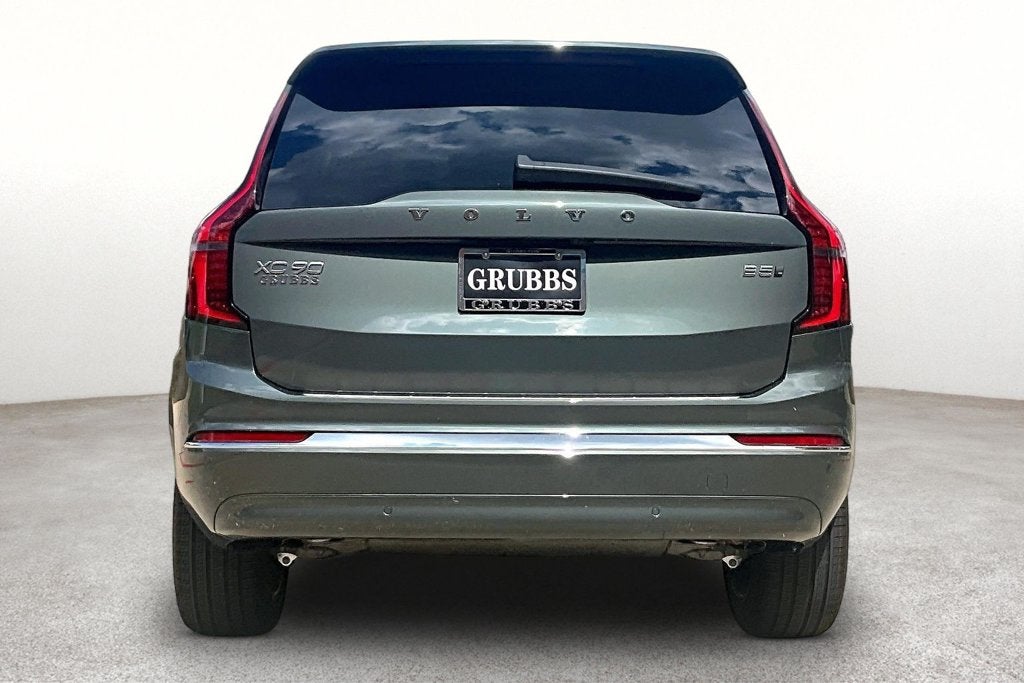 2027 Volvo XC90 B5 Core