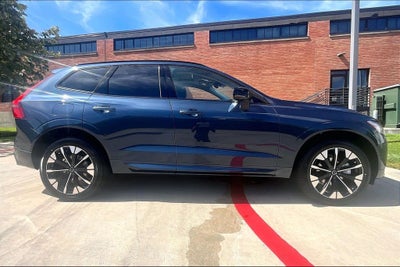 2027 Volvo XC60 B5 Plus