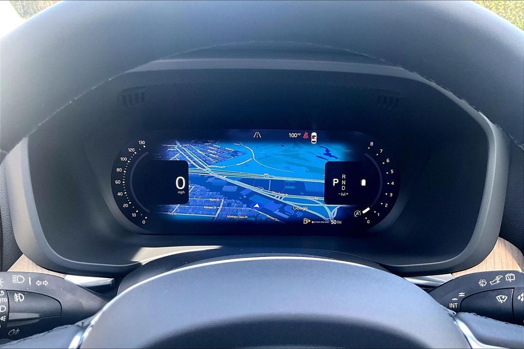 2027 Volvo XC60 B5 Plus