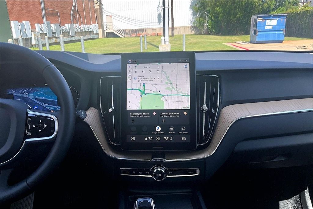 2027 Volvo XC60 B5 Plus