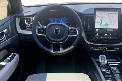 2027 Volvo XC60 B5 Plus